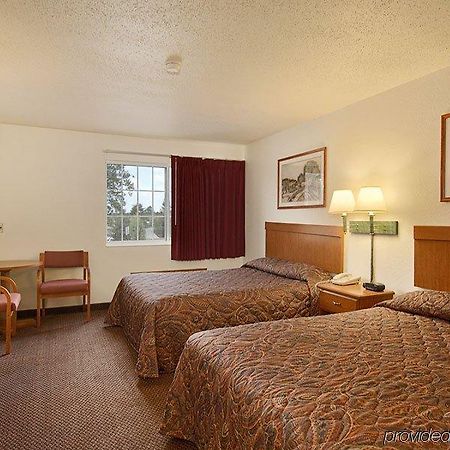 Wamego Inn And Suites Quarto foto