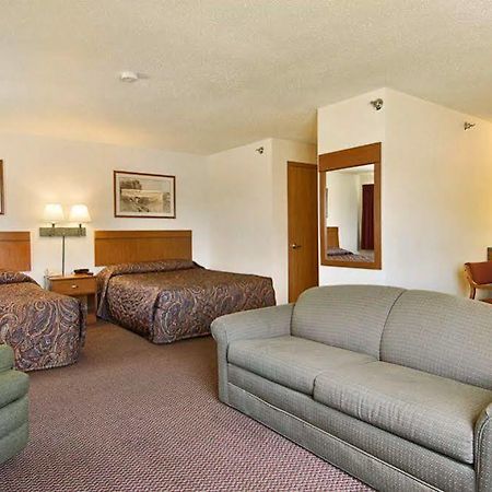 Wamego Inn And Suites Quarto foto